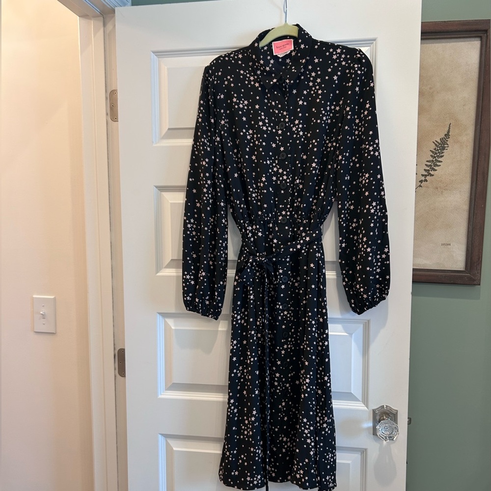 Beautiful Kate Spade Sz 12 Dress.  VVGUC- one flaw (see pic) worn Once. Comfy!